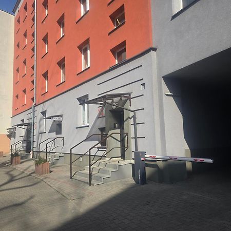 Szmaragdowy Apartament Przy Ulicy Opolskiej Tarnowskie Góry Dış mekan fotoğraf