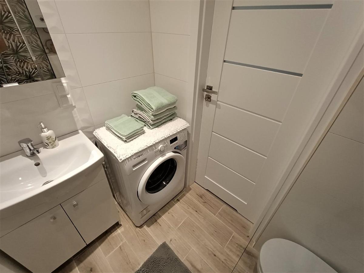 Szmaragdowy Apartament Przy Ulicy Opolskiej Tarnowskie Góry Dış mekan fotoğraf