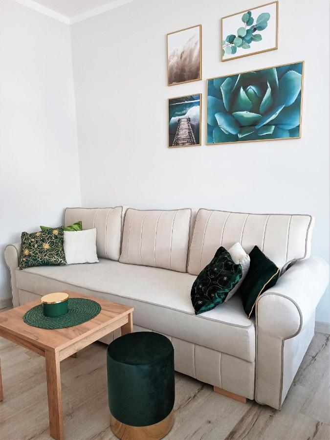 Szmaragdowy Apartament Przy Ulicy Opolskiej Tarnowskie Góry Dış mekan fotoğraf